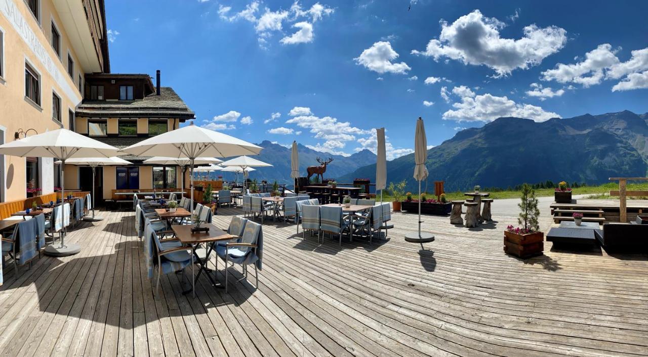 Hotel Salastrains St. Moritz Exterior photo